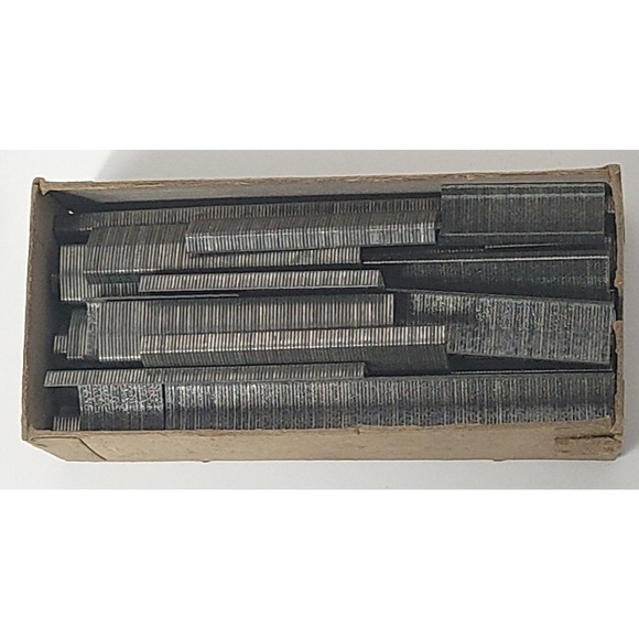 Vintage Bostitch Attached and Chisels Staples OPEN BOXES READ - Picture 8 of 9